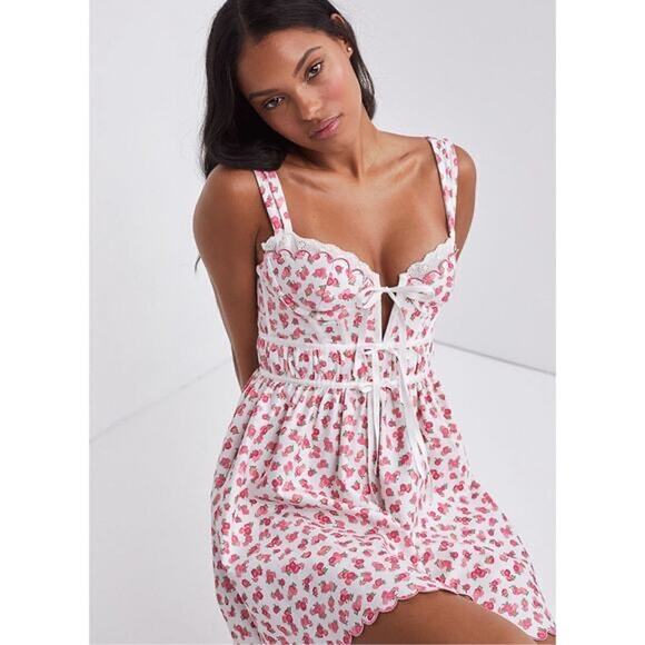For Love And Lemons Dresses & Skirts - For Love & Lemons NWT Baby Blooms XL Pink Corset Floral Mini Dress